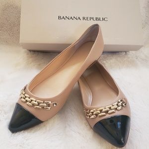 Banana republic flats size 7B